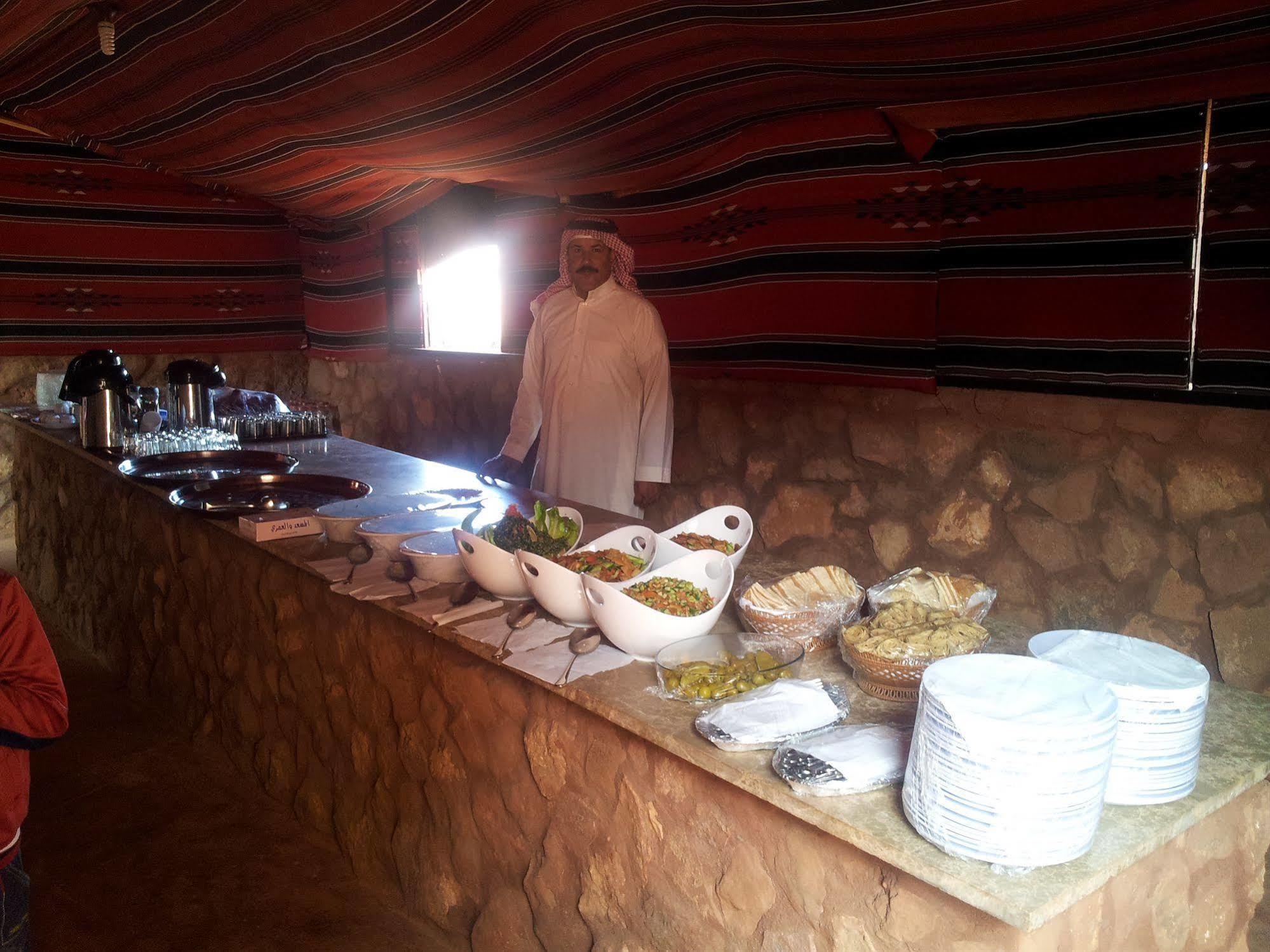 Wadi Rum Caravan Camp エクステリア 写真